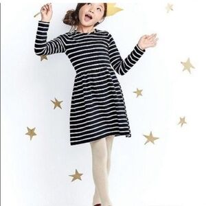Hanna Andersson 'Elisabet' Dress in BLACK / ECRU STRIPED 8 Girls warm cozy